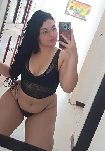 Valen from Colombia on WeMeetCam face-to-face video chat